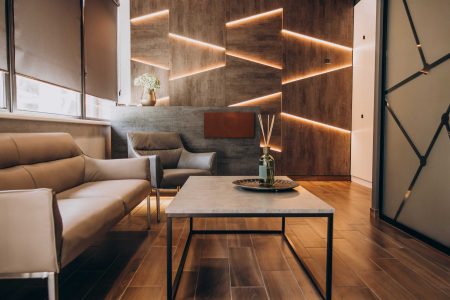 empty-flat-interrior-with-elements-decoration (1)